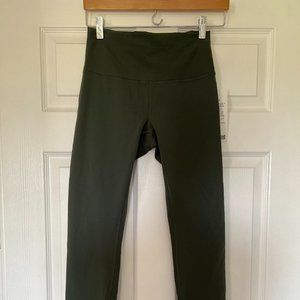 Lululemon Wunder Train HR Tight 28" - NWT